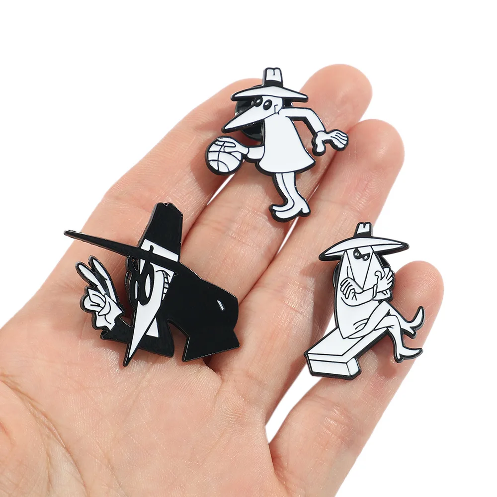 Character Brooch Personality Interesting Metal Badge Small Accessories Wholesale Bag Pins for Clothes Backpack Pin Lapel Badges