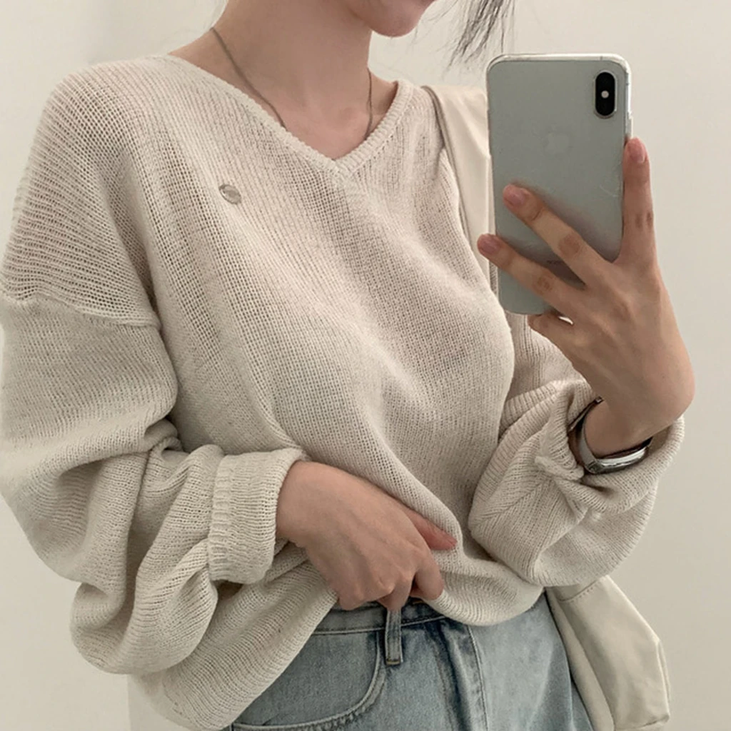 

REALEFT Autumn Winter Solid Elegant Loose Knitted Women's Sweaters Long Sleeve V-neck Bottom Casual Pullovers Female 2025 New