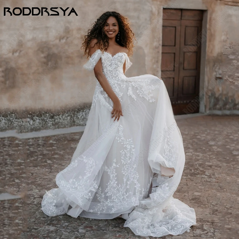 Roddrsya بديعة عارية الكتف فستان الزفاف Sweetheart Applique فستان العروس الخط ألف دي نوفيفساتين زفاف رائعة مكشوفة الأكتاف من RODDRSYA فساتين عروس مزينة على شكل قلب على شكل حرف a vestidos de novia playa مصنوعة حسب الطلب