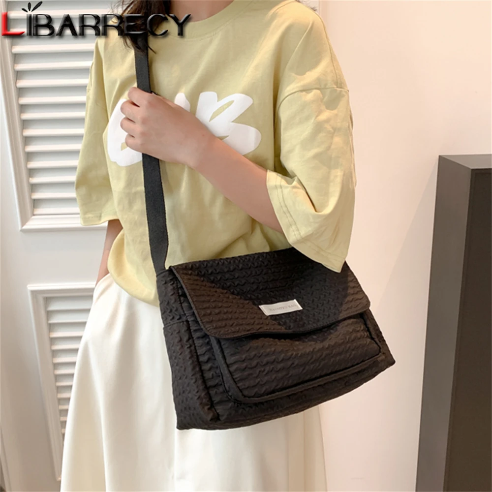 

Solid Color High Quality Canvas Ladies Shoulder Bag New Large Capacity Women's Student Bag Cute Pendant Women Crossbody Bags Sac