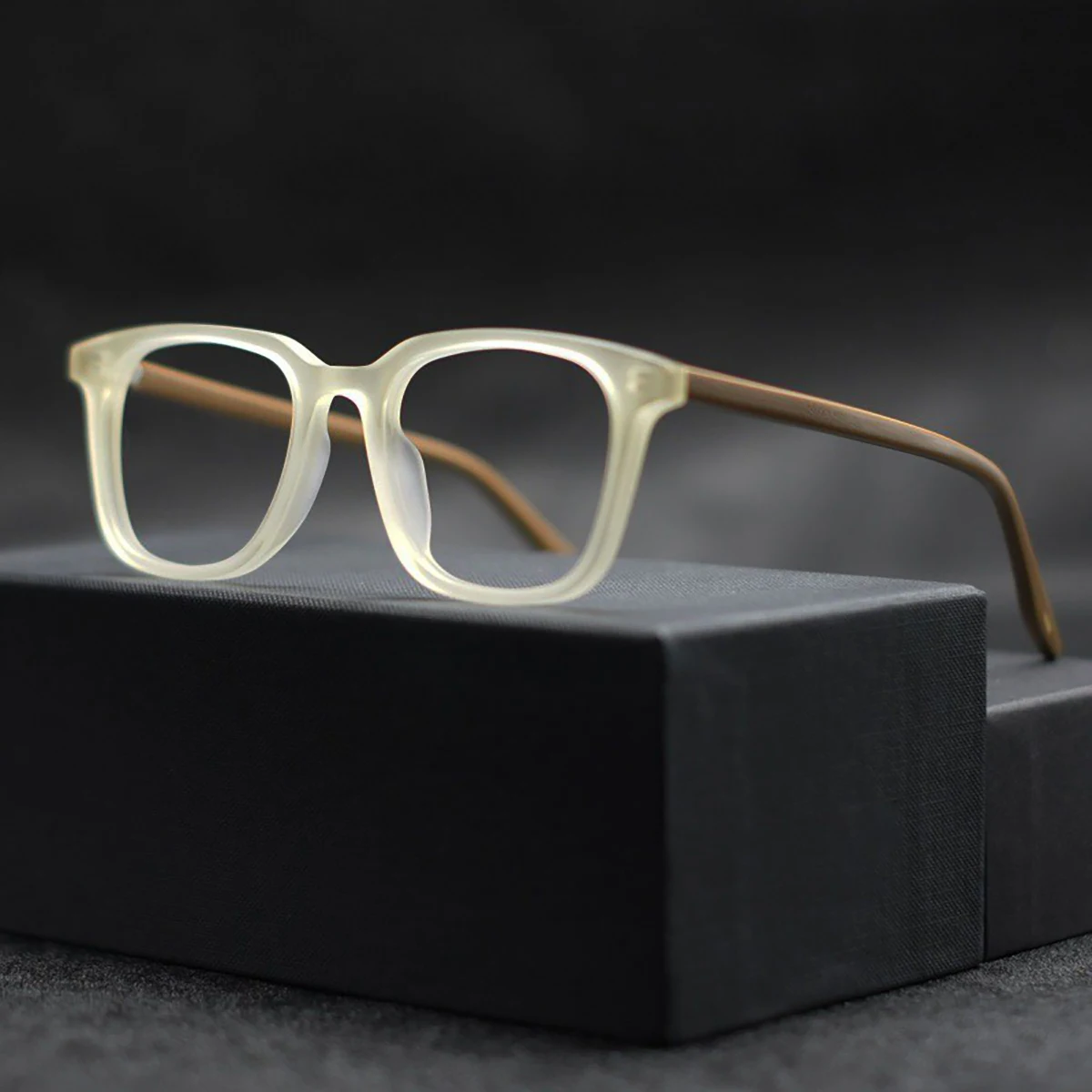 New Men Woman Anti Blue Light Glasses Retro Square Frame Glasses Classic Brand Square Retro Polarized Glasses Anti-Uv Men And Wo