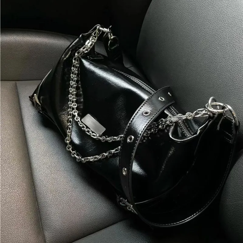 Y2k Trend Goth Leather Bag Hip Hop Casual Commuter Shoulder High Quality Tote Bag Ladies Black Gray Handbags Chain Accessories