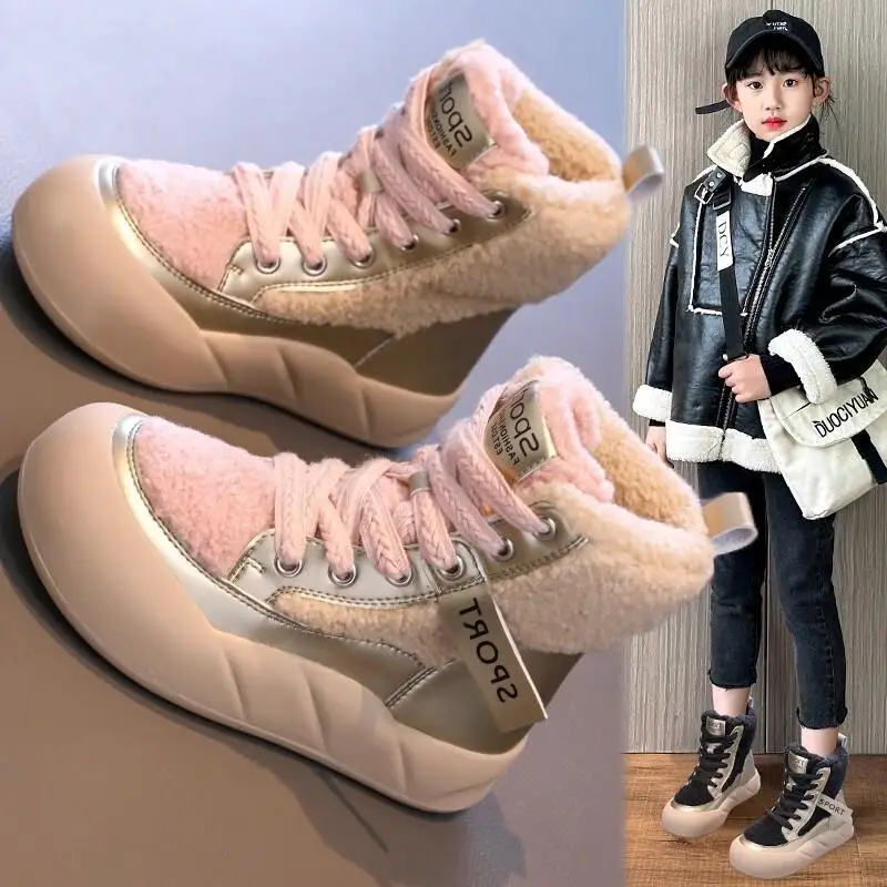 รองเท้าเด็กแฟชั่นสไตล์ Y2K น่ารัก รองเท้าบูทหิมะสำหรับเด็กผู้หญิง ฤดูหนาว 2025 รุ่นใหม่บุขนหนานุ่ม รองเท้าผ้าฝ้ายเด็กไซส์ใหญ่
