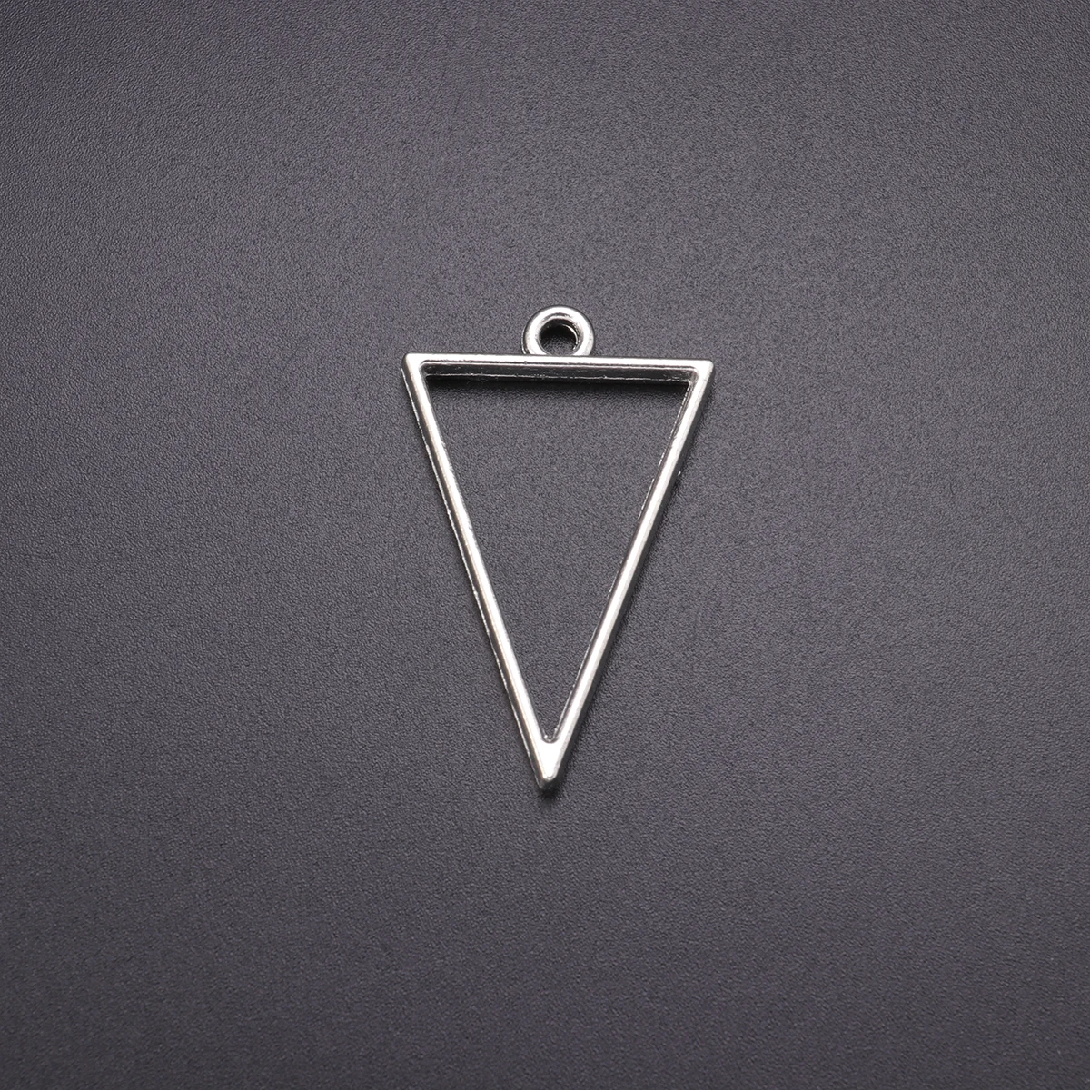 

30Pcs DIY Pendant Jewelry Making Alloy Frames Creative Gifts for Necklace Bracelet Earrings Craft Accessories DIY Pendant