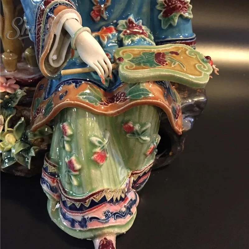 Shiwan Ceramic Lady Statue Home Living Room TV Cabinet Jewelry Wine Cabinet Entrance Decoration Classical Beautiful Woman