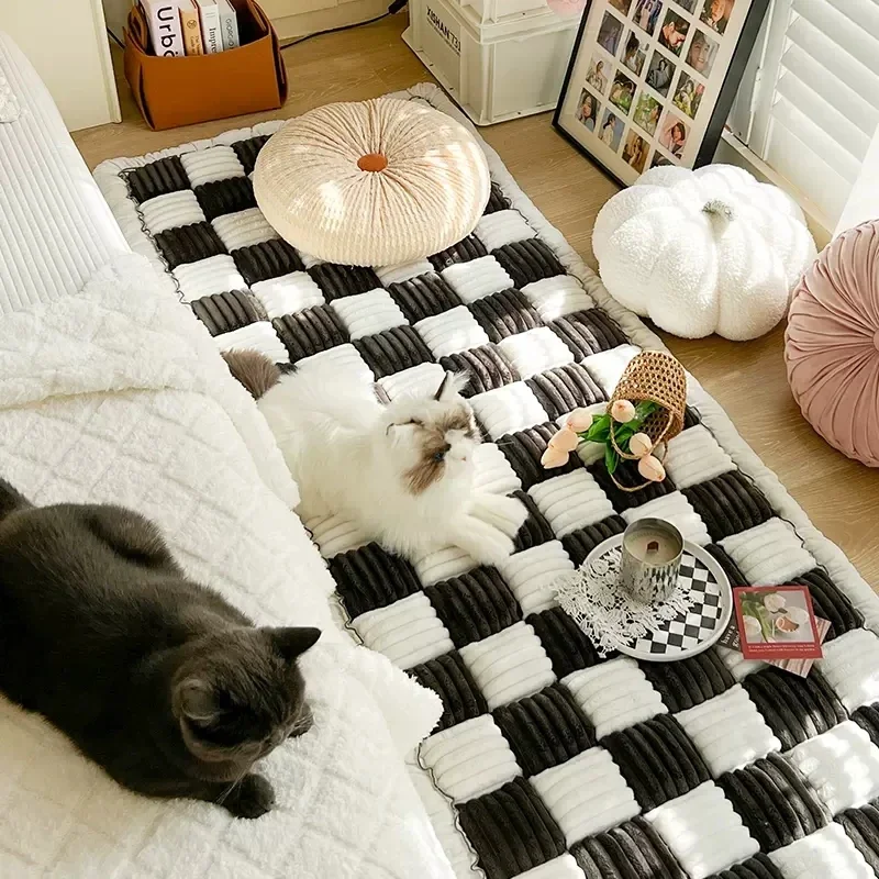 Thick Hand-Stitched Small Rug - Couch Cover for Dogs Washable, Fuzzy Pet Couch Covers for Sofa Pet Friendly, Non Slip Sofa Cover