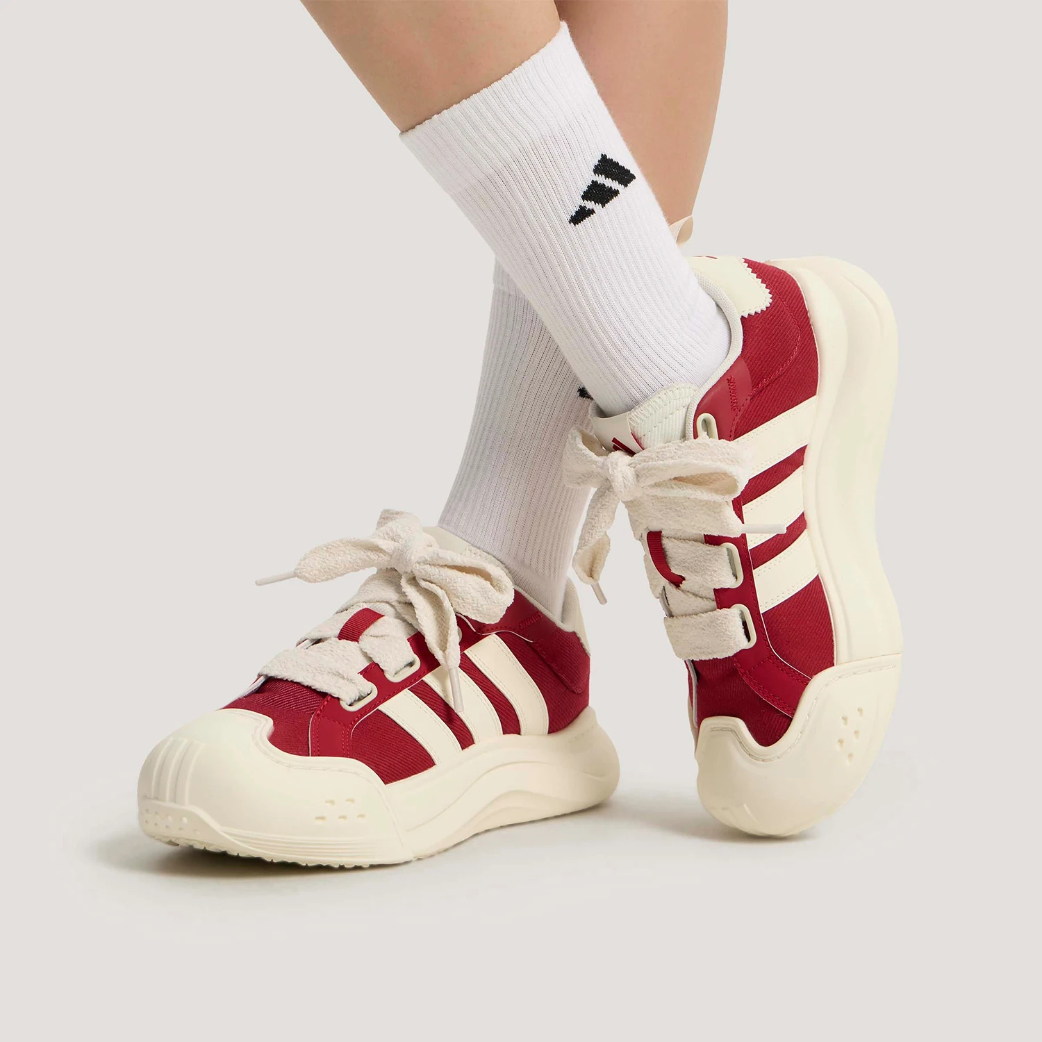

Adidas Authentic Women's Tennis Trend Thick Sole Wear-Resistant Sports Shoes KH7981
