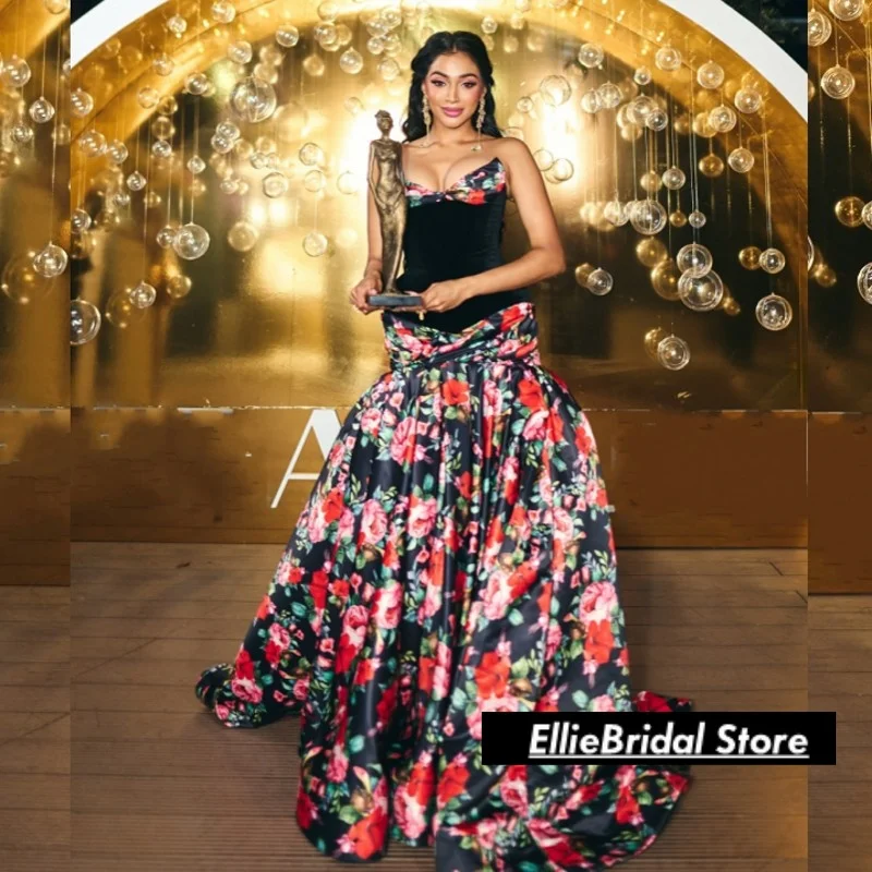 Charming Black Velvet Strapless Evening Dresses For African Girls Exquisite Flower Pattern Prom Gown Vestido De Gala Customized