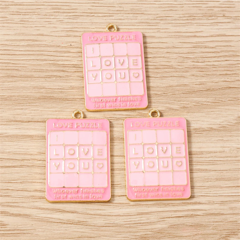 10 Stück 23 x 33 mm niedliche Emaille-Liebesherz-Buchstaben-Quadrat-Charms-Anhänger für Schmuckherstellung, Halskette, Ohrringe, Valentinstagsgeschenke – Detail 6