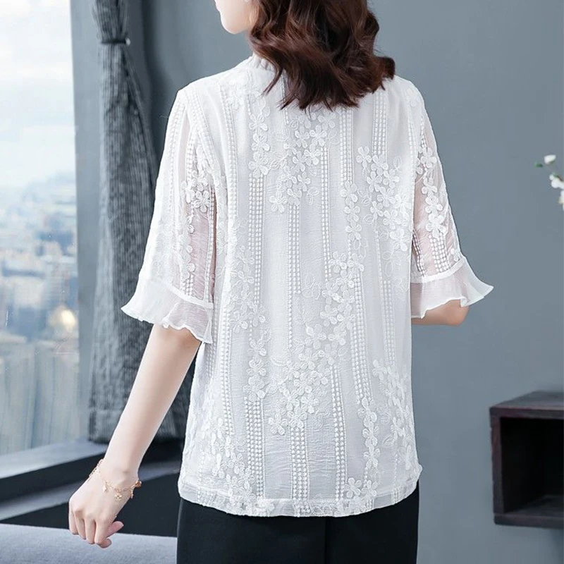 Summer Elegant Fashion Ruffles Round Neck Lace Shirt Female Half Sleeve Loose Casual All-match Hollow Out Top Women White Blouse