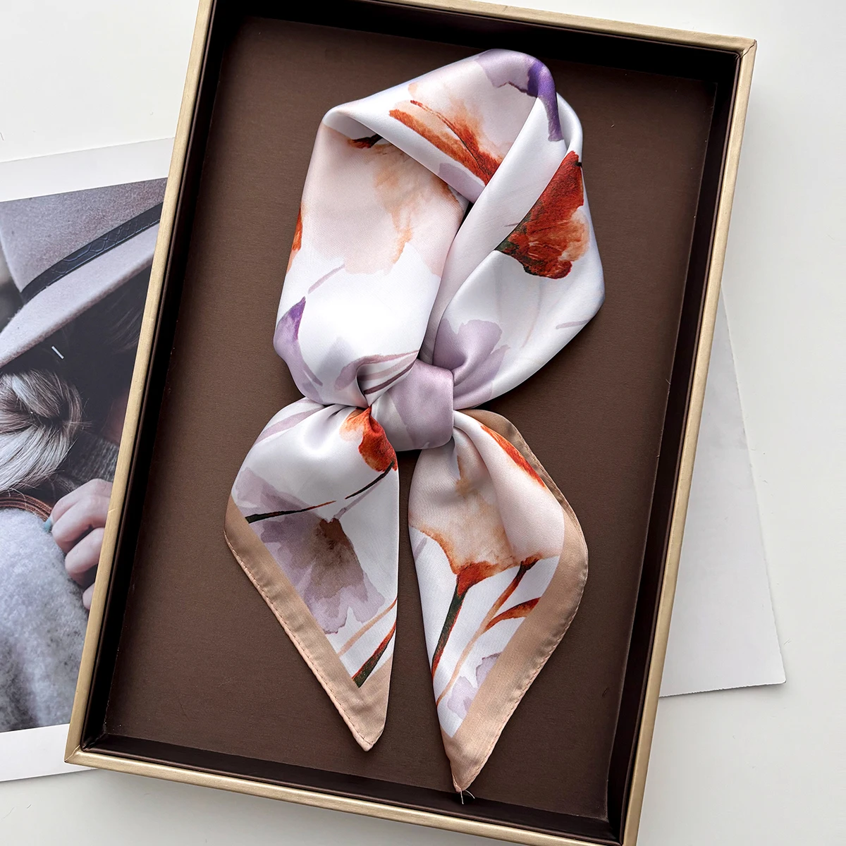 

Квадратный шарф с принтом для женщин, модные шарфы из искусственного шелка, банданы, роскошный хиджаб, шейный платок, элегантная дорожная шаль, накидки