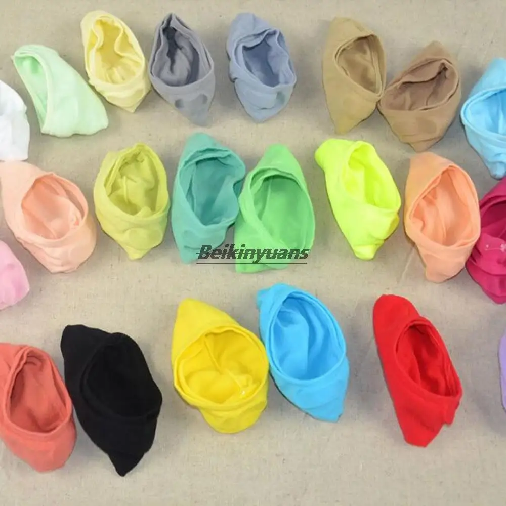 

Summer candy-colored ultra-thin magic socks ladies invisible velvet boat socks Joker breathable silicone boat socks