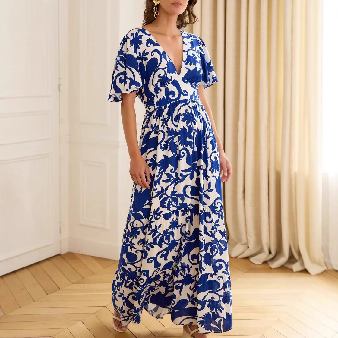 

Blue Flower Print Long Dresses Women Summer Sexy V-neck Backless Short Sleeves A-line Dress Elegant French Vestidos Female New