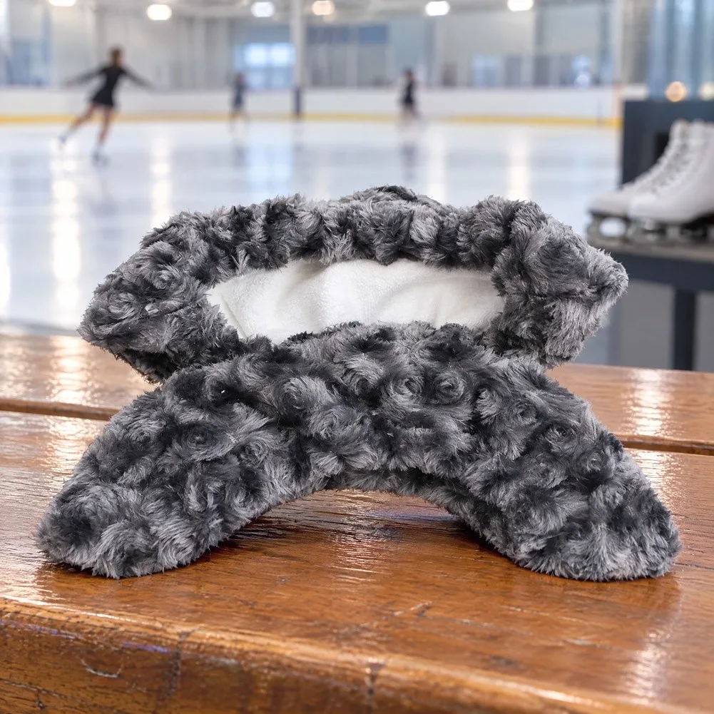 Portable Figure For Skate Protector Covers Polyester Material Elastic Slip-on Design For Ice Skating Size Range 28-46 Figure