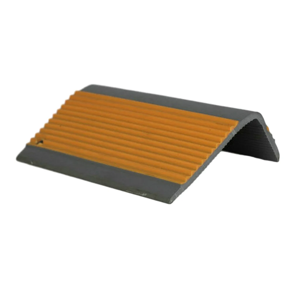 Edge Protection 1m Staircase Cover 1m Aesthetic Finish Anti Slip Easy Assembly Easy Installation Slip-Resistant