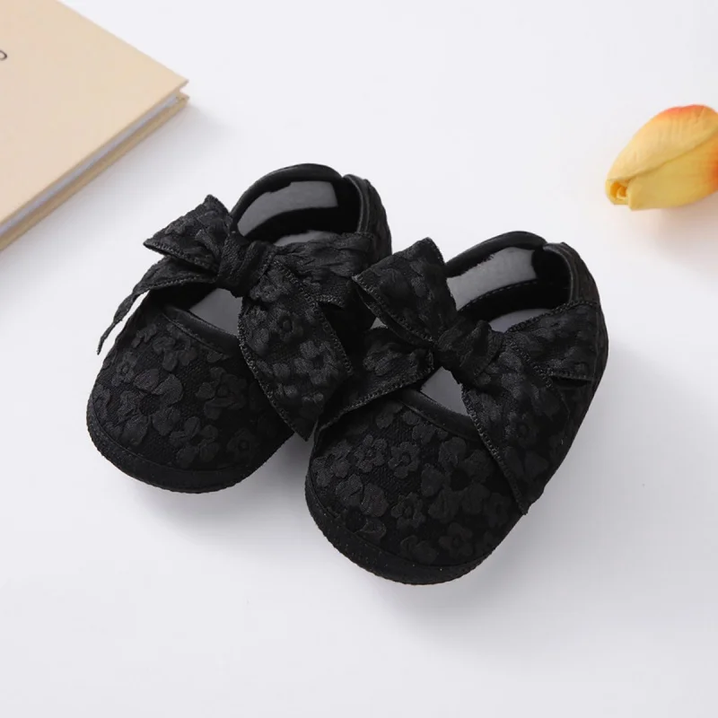 حذاء قطني بعقدة فراشية زهرية للأطفال الصغار ، حذاء لحديثي المشي مانع للانزلاق ، نعل ناعم للرضع ، مشايات أولى ، ريترو ، ربيع ، خريف