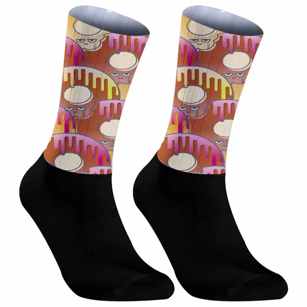 Outdoor Road Bike Socks Professional Cycling Socks Protect Feet Breathable Socks Doughnut pattern Socks New