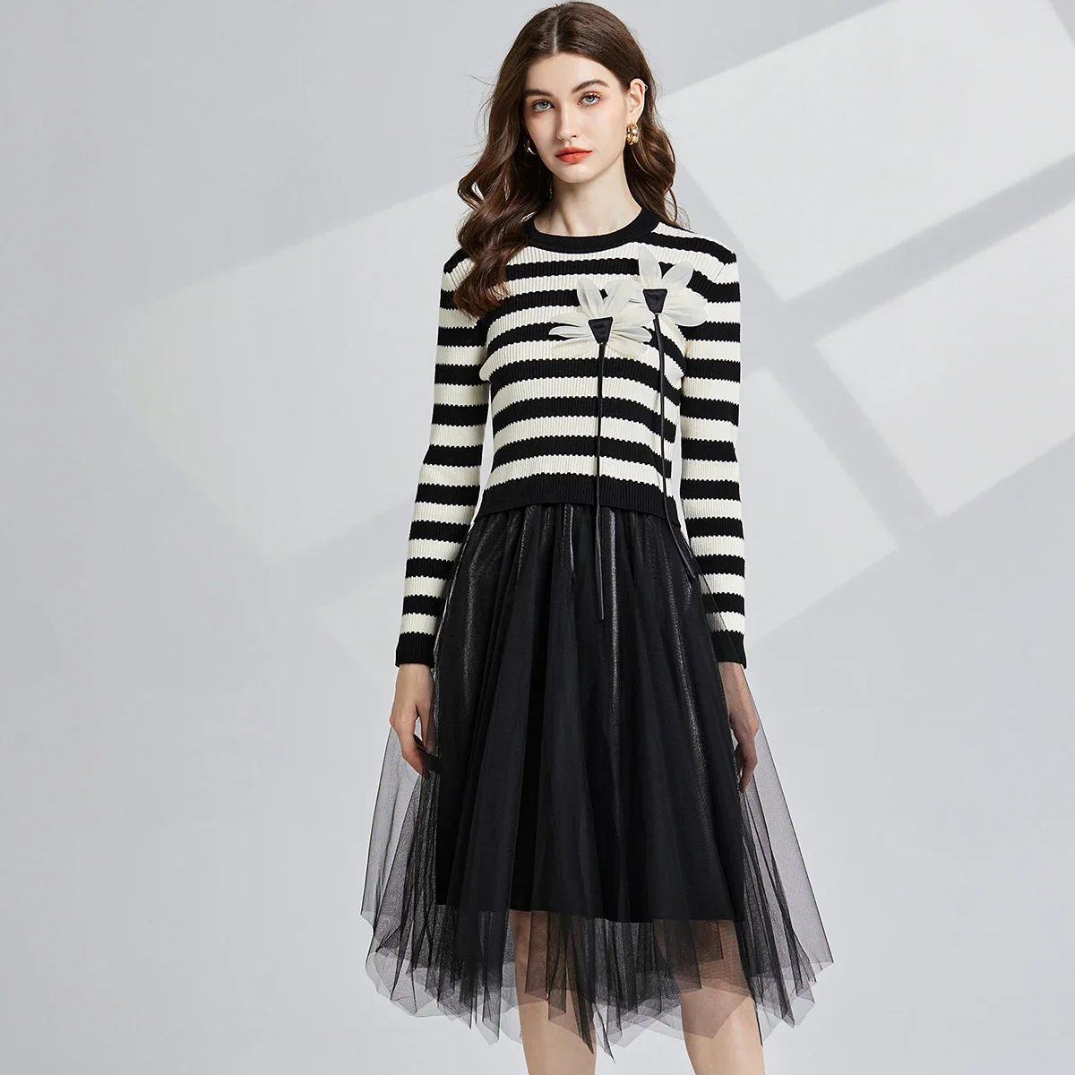 Good QualityAutumn And Winter Three-dimensional Flower Decoration Round Neck Striped Color Contrast Knit Dress Gauze Skirt