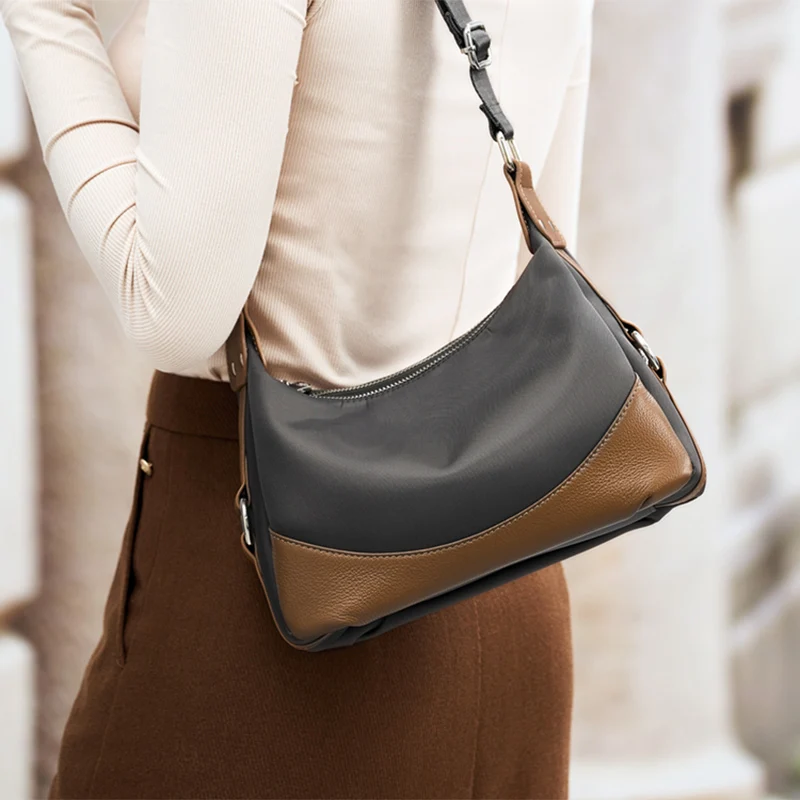 

ZOOLER Oxford Cloth &Cow Leather Matched Women Shoulder Bag Crossbody Bag Original Single Shoulder Purses #JH395