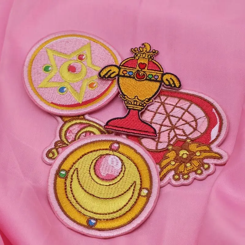 Sailor Moon's peripheral magic wand transformer cartoon embroidery self-adhesive cloth patch clothing patch DIY accessories
