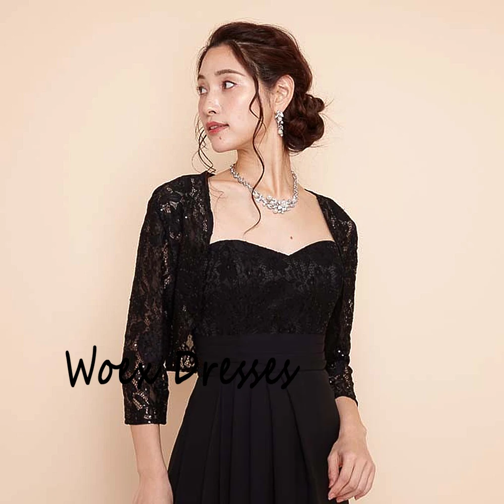 Abito da sera con pieghe nere in jersey senza spalline personalizzato con giacca in pizzo Abito da festa senza schienale Abito da ballo a trapezio lungo fino al pavimento