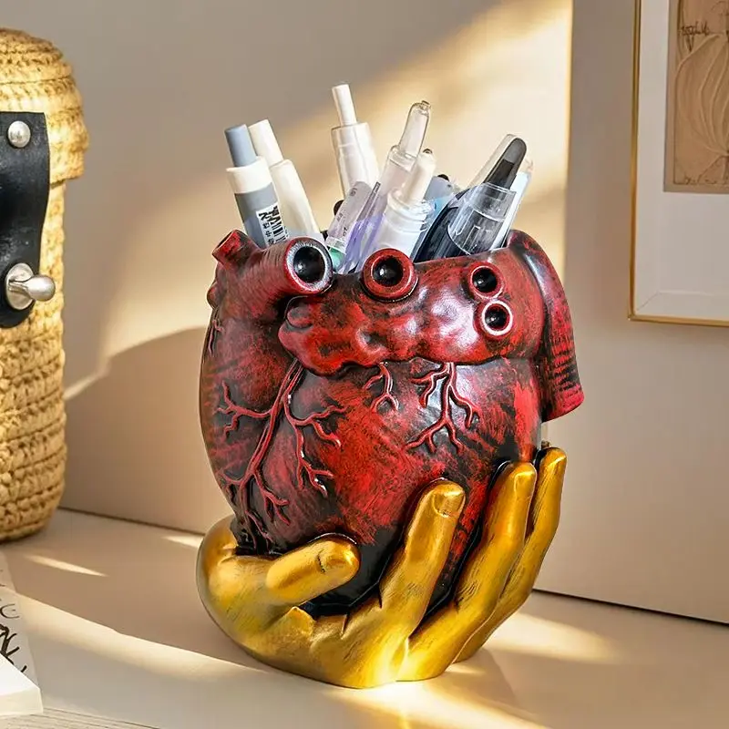 

Creative Simulation Heart Pen Holder Storage Box Office Desktop Decor Abstract Special-shaped Hand Grip Heart Pen Holder Storage