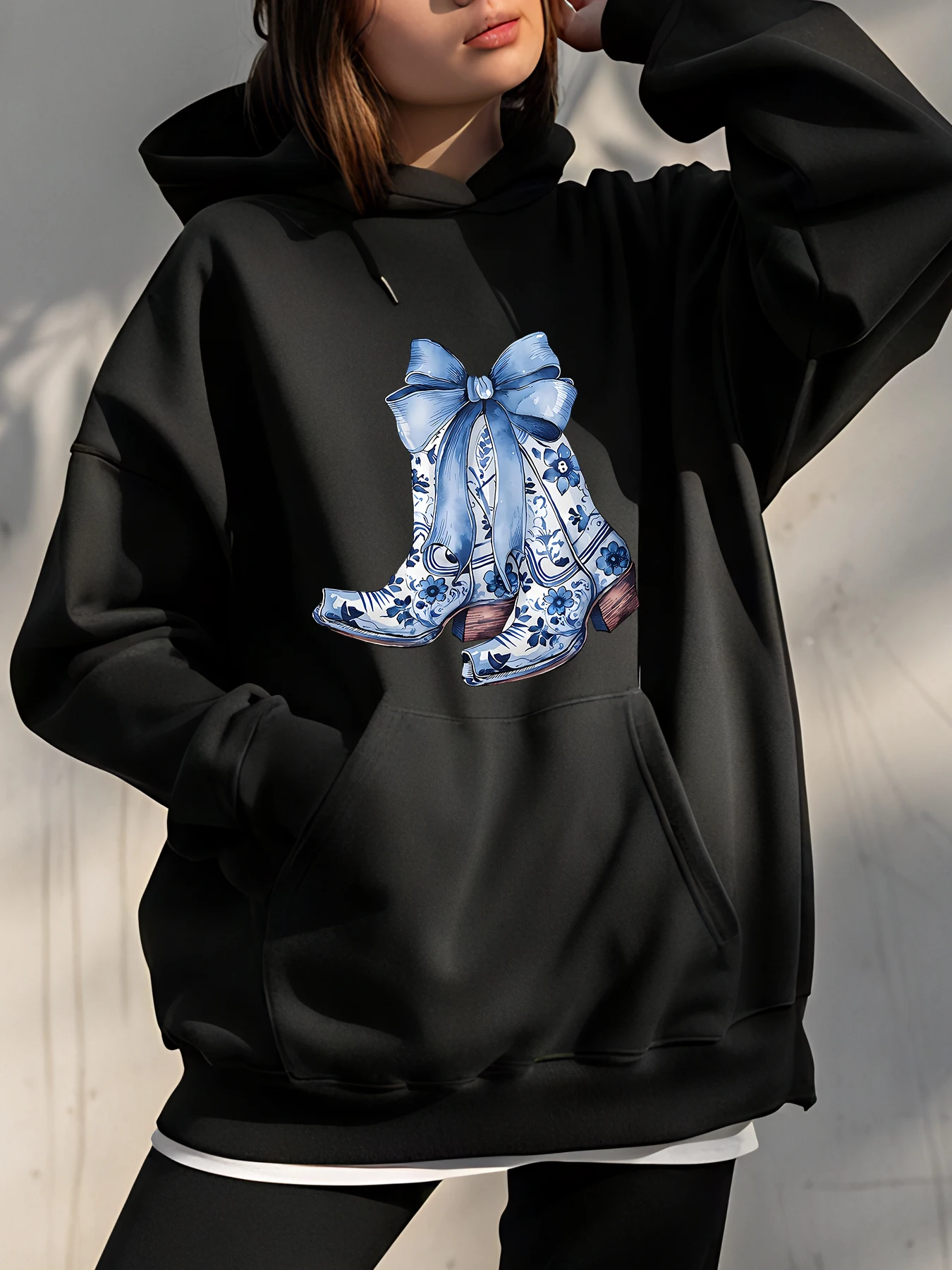 

【Christmas】Blue Floral Boots Print Hoodie Loose Fit Casual Style Women's Streetwear Fashion Ins Wind Korean Style Daily Wear