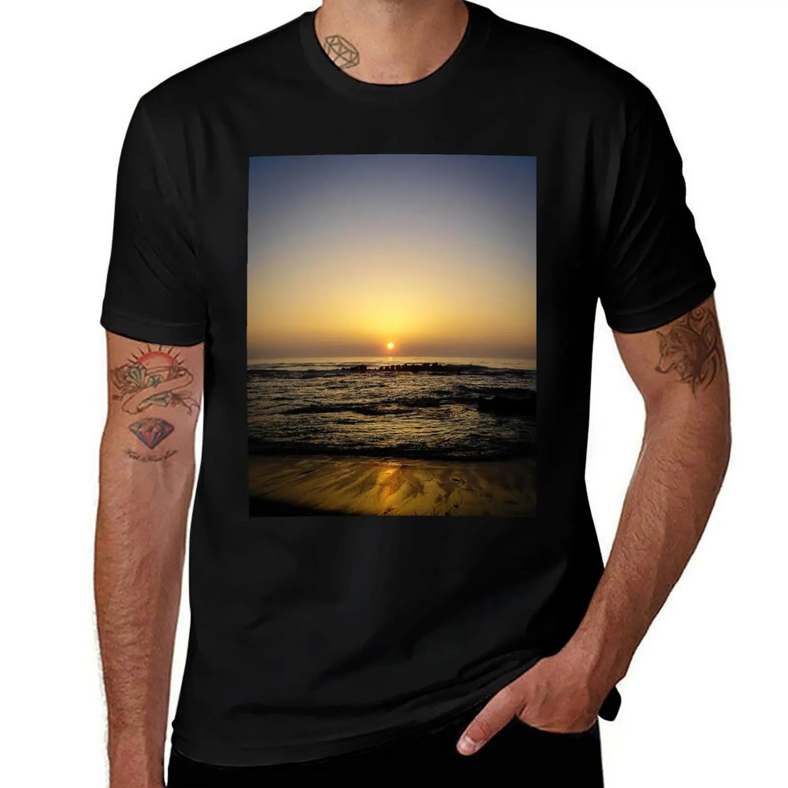 

Sunset Rocks T-Shirt Street Style Casual Tee Shirt