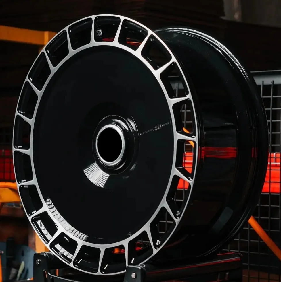 メルセデスG63、ランドローバー用モノブロック1ピースカスタム鍛造アルミホイールリム 18インチ、19インチ、20インチ、21インチ、22インチ