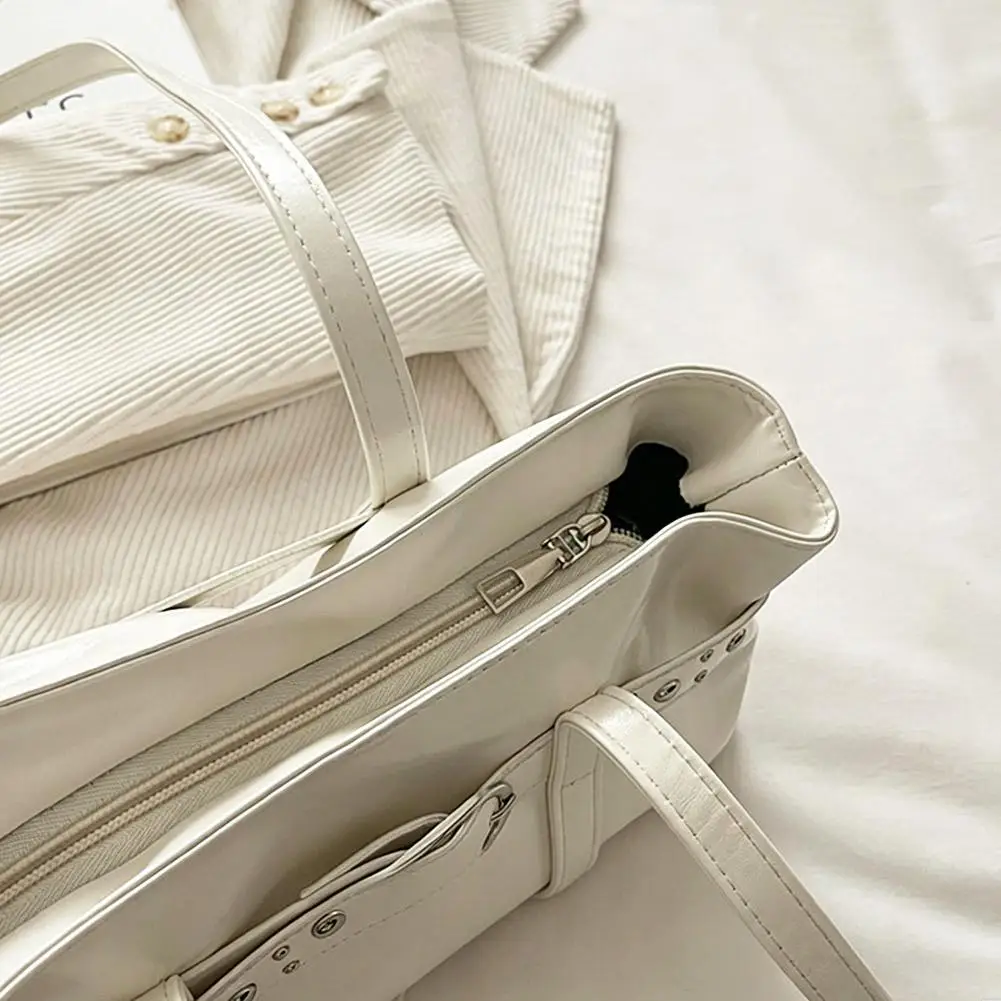 Vintage Motorrad-Gürtelschnallen-Schultertasche für Damen, europäische Retro-PU-Leder-Unterarmtasche, modische Handtasche für Büro und Pendeln – Detail 38