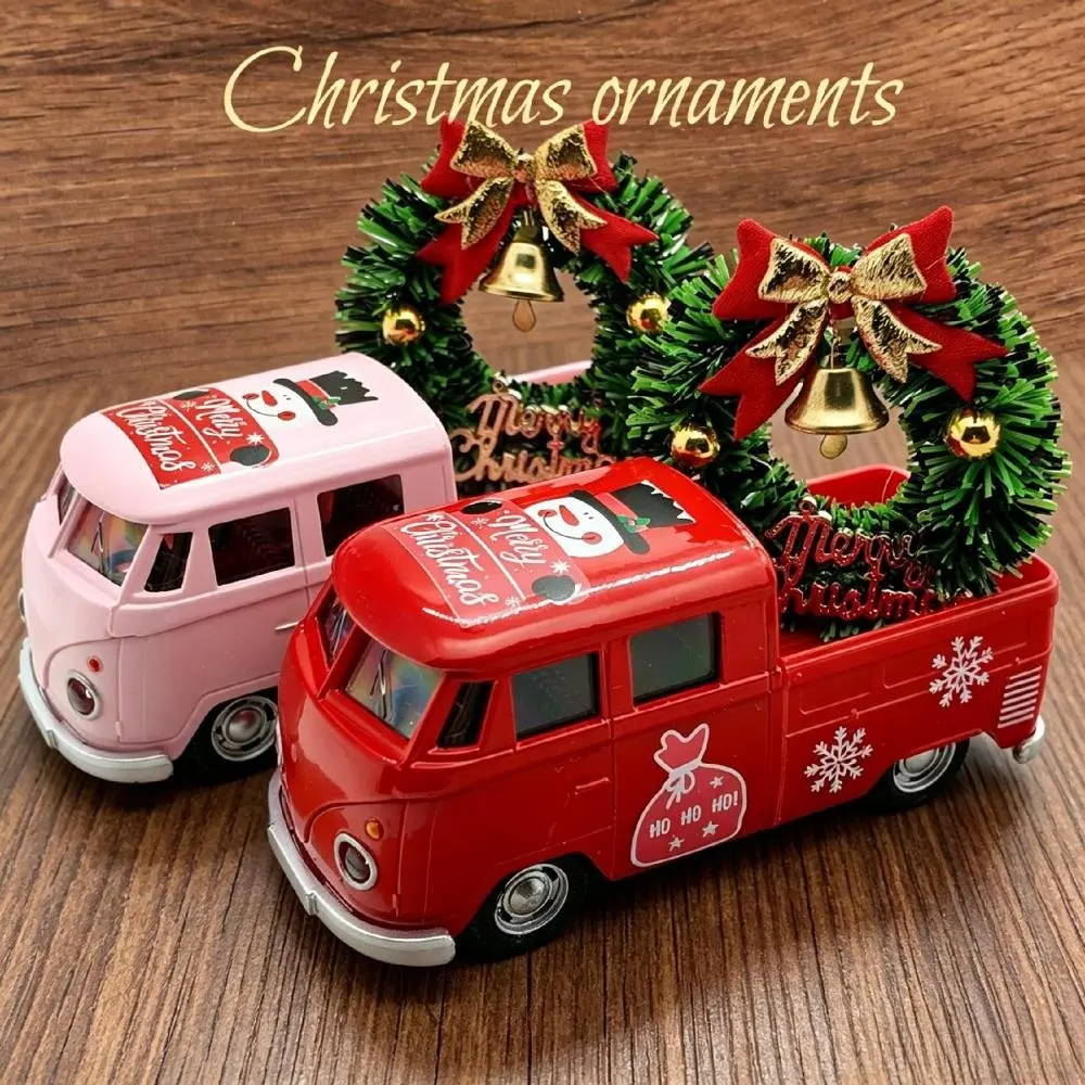Mini Bus+Christmas Wrea 2-piece Ornament Set; a Good Thing for Home Atmosphere Decoration; Living Room and Office Desk Ornamen