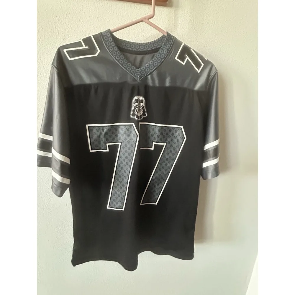 star-wars--theme-darth-vader-ball-de-rugby-style-77-ideal-pour-les-tenues-decontractees-les-fetes-de-fans-et-les-evenements-thematiques