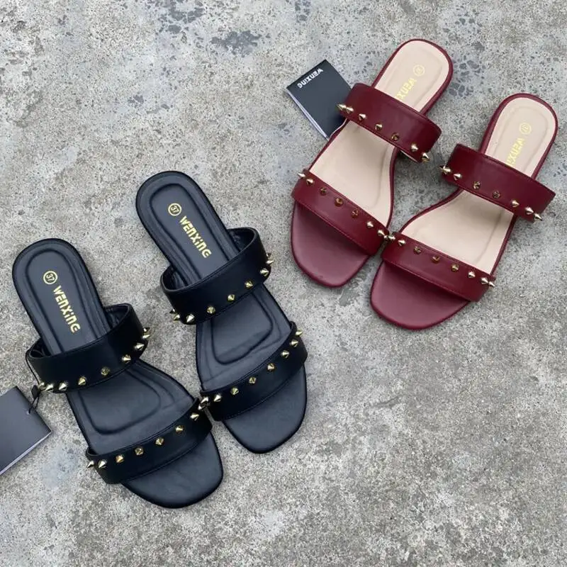 

Women's Summer Flat-Soled Double Straps With Rivets Flat Shoes Casual Lazy Shoes For Women Luxury Open Toe Outdoor Beach Slipper