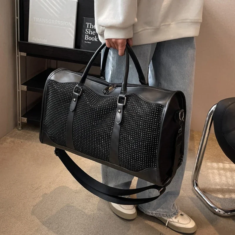 Borsa da viaggio di grande capacità Borsa da donna casual in stile coreano Borsa da fitness sportiva con diamanti con paillettes Borsa da viaggio a