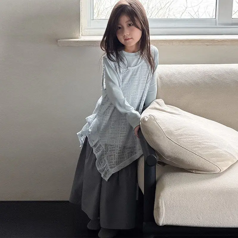 Girls Spring Clothing 2026 New Style Girls' Unique and Beautiful Small Set Spring Top Half Skirt Fashion Leisure Two Piece Set