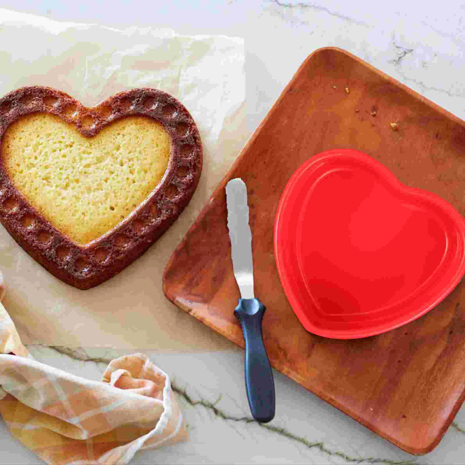 

4 Pcs Mini Cake Pans Heart Mold Molds Baking Mold/cake Shape Shaped Red for