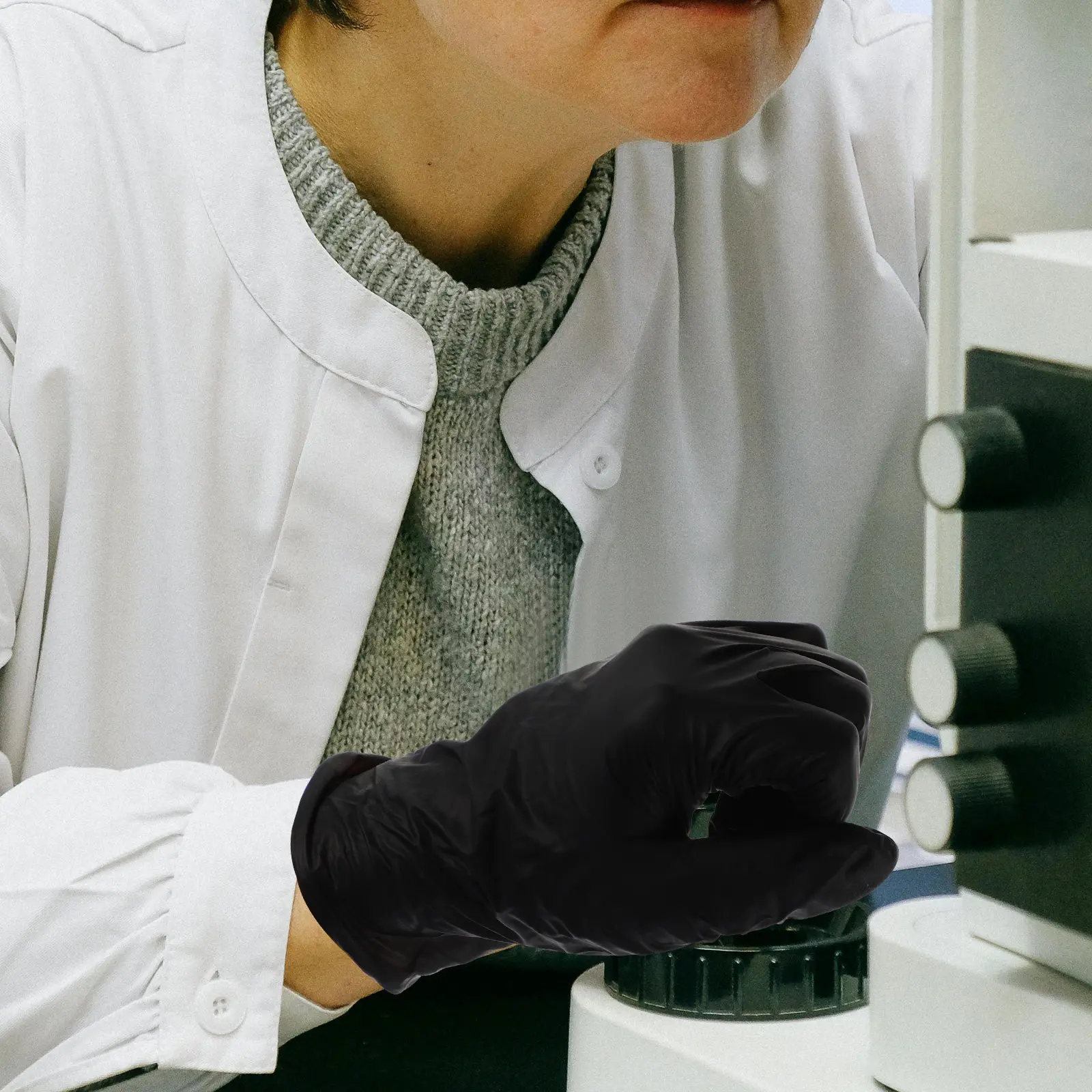 

100 шт. защитных одноразовых нитриловых перчаток для уборки, мытья посуды, приготовления пищи и бытовых задач