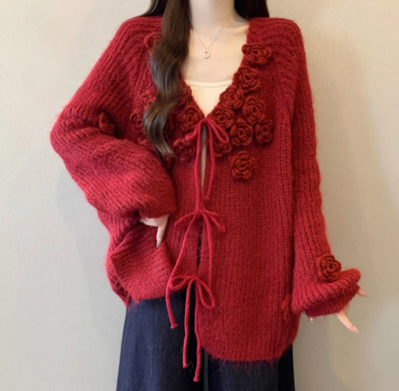 Jesienno-zimowy sweter w dużych rozmiarach, świąteczny, czerwony, z trójwymiarowymi kwiatami, dekolt w serek, słodka dziewczęca moda, luźny, z długim rękawem, dzianinowy top.
