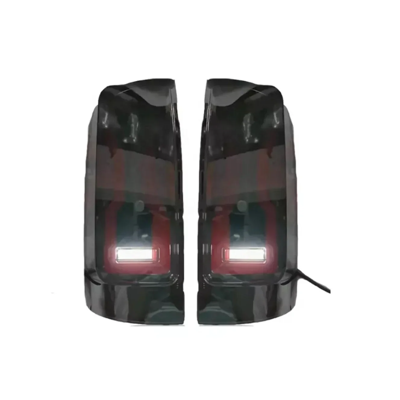 High Quality Smoke Black LED Tail Light With Brake Turn Signal Rear Lamps Assembly For Mazda BT50 2022