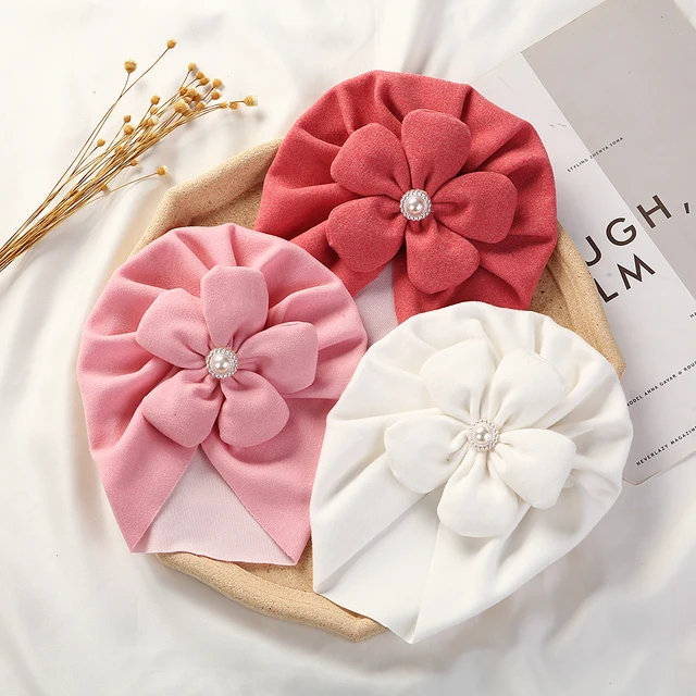 Turban z dużymi kwiatami czapki dziecięce sztuczny kaszmir perła czapki dla noworodków Headwraps Boutique niemowlę chłopcy dziewczęta czapki nakrycia głowy