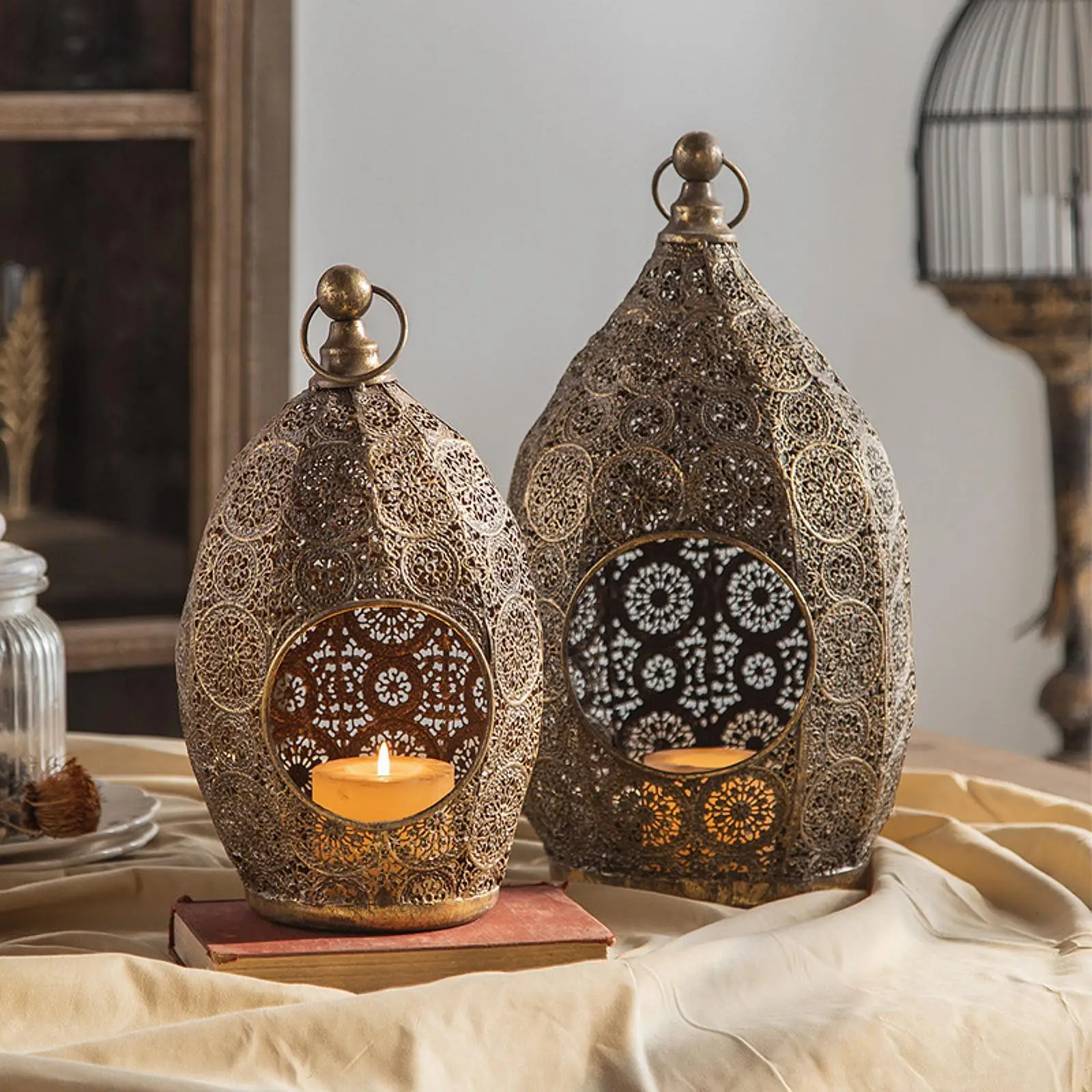 

Подсвечник полый резной подсвечник фигурка канделябры для свадьбы специальные мероприятия гостиная столешница День святого Валентина