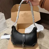 Hot Sale Of The Season New Hamptons Half-Moon Vintage Underarm Single Shoulder Bag Genuine Leather Horn Shape Commuter Crossbody
