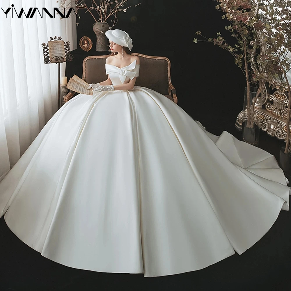 Graceful Off The Shoulder Bridal Dress Classic Vintage Satin Wedding Gown Luxury Ball Gown Long Bride Robe Vestido De Novia