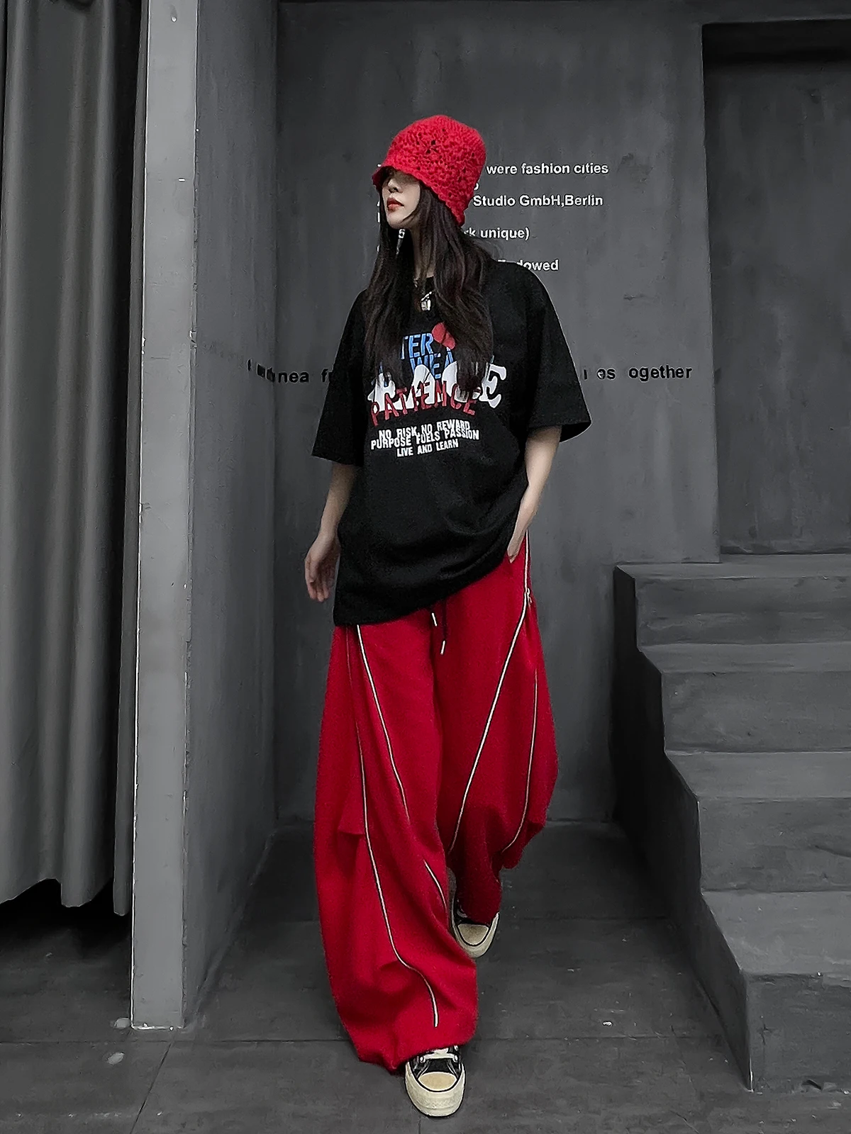 

M-Brand Cool Girl Summer 2026 Trendy Street Sle ort Sve Wide Leg Pants Two-Piece Set Faionable Casual Outfit