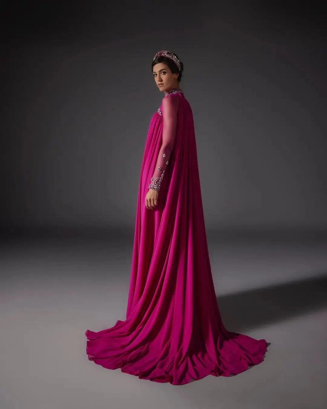 op maat gemaakte rode Saoedi-Arabië lange mouwen galajurken kralen formele gelegenheid zwangere avondjurk vloerlengte bruiloft jurk