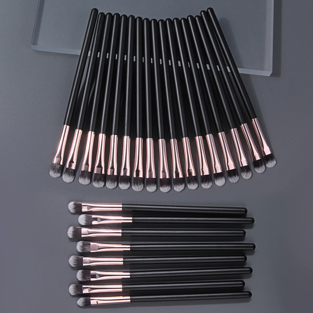 1Pc/25Pcs Eyeshadow Brush Set Soft Synthetic Eye Makeup Brushes for Blending Shading Detail Eye Makeup Tool