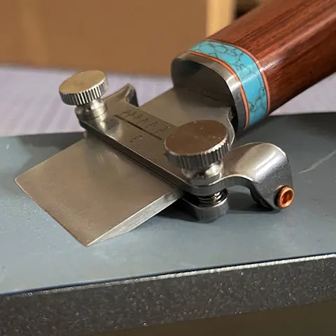 Affilacoltelli con telaio per affilatura ad angolo fisso di alta qualità con scala ausiliaria per coltello da intaglio con scalpello per piallatrice