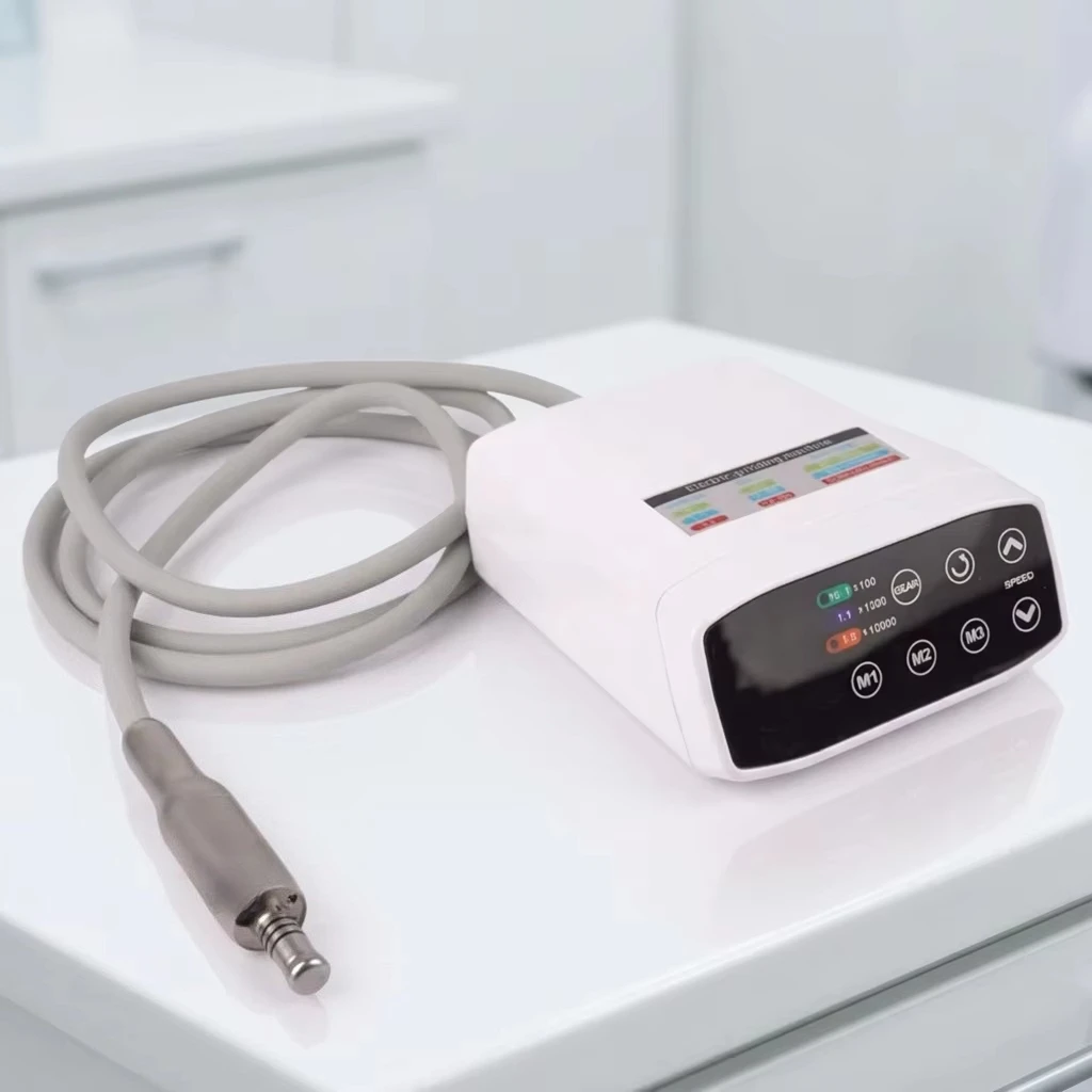 

Бесщеточный микромотор Denta с 2/4 отверстиями и LED-подсветкой, тип E, для наконечников 1:5, 1:1, 16:1, для зуботехнических лабораторий