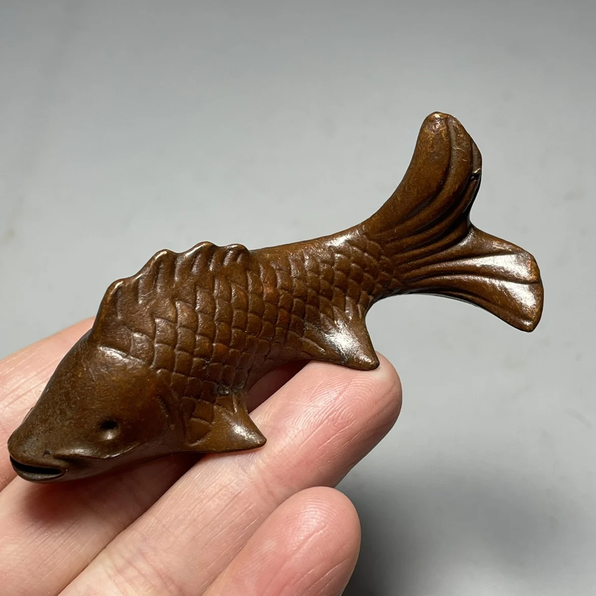 

Solid koi fish tea pet ceremony accessories, small fish pen holder, ruler, stationery, annual fish supply