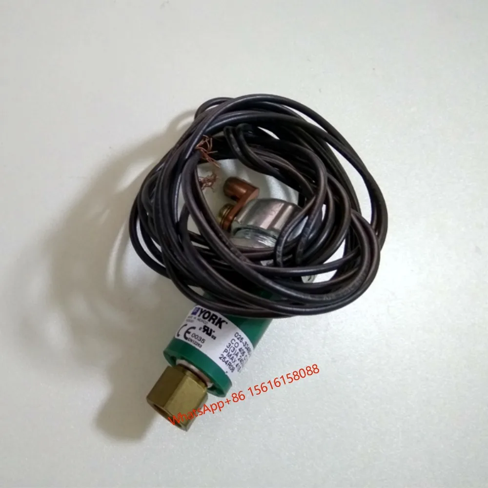 

025-30480-000 pressure switch Central air conditioning compressor spare parts